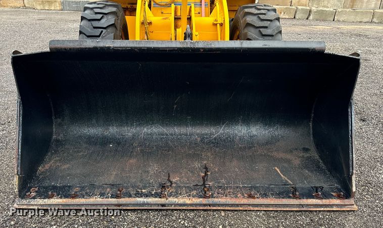 image for item DV5845 1990 Trojan  1900Z wheel loader