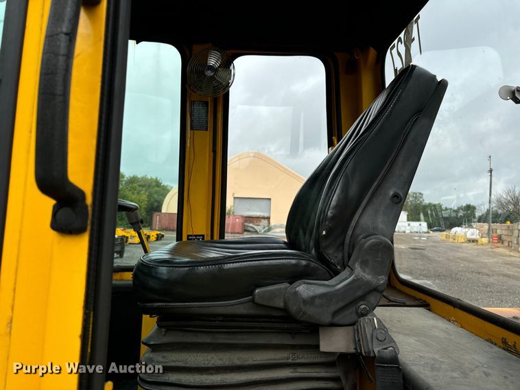 image for item DV5845 1990 Trojan  1900Z wheel loader