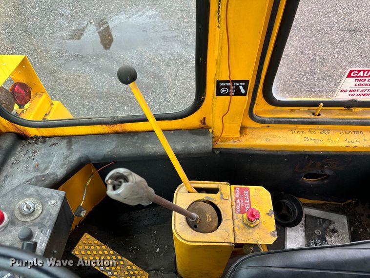 image for item DV5845 1990 Trojan  1900Z wheel loader