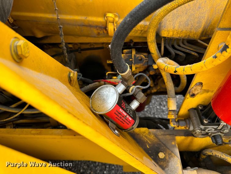 image for item DV5845 1990 Trojan  1900Z wheel loader