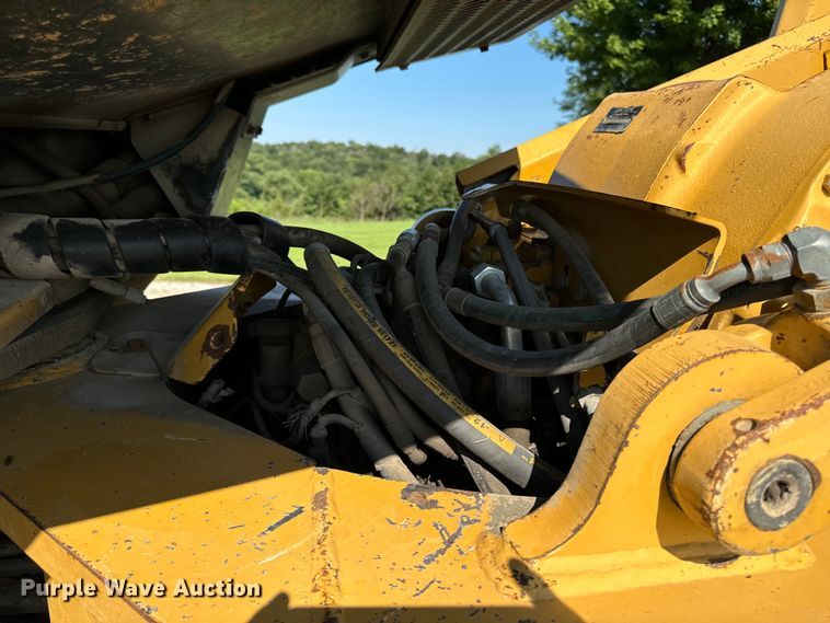 image for item DW2250 2005 Prentice 490 skidder