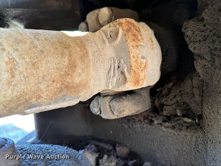 image for item DW2250 2005 Prentice 490 skidder