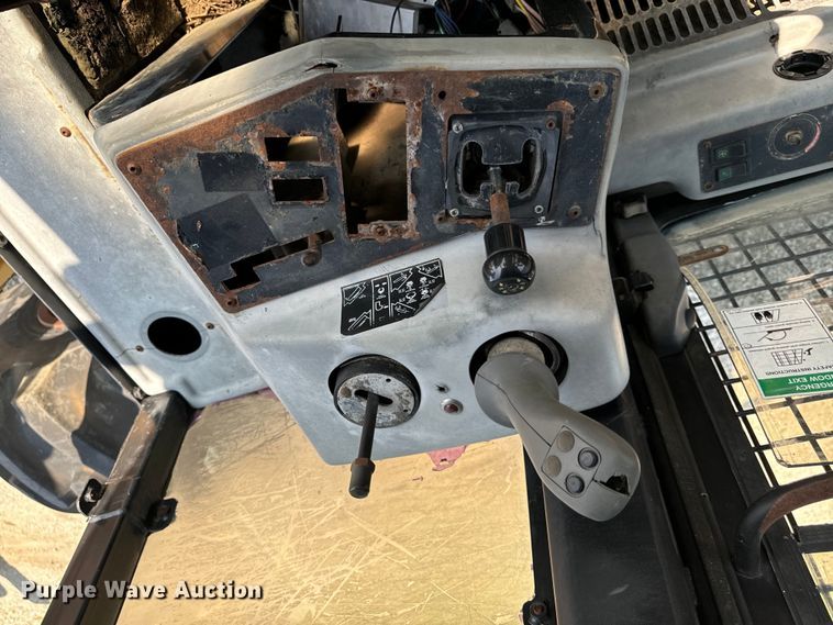 image for item DW2250 2005 Prentice 490 skidder