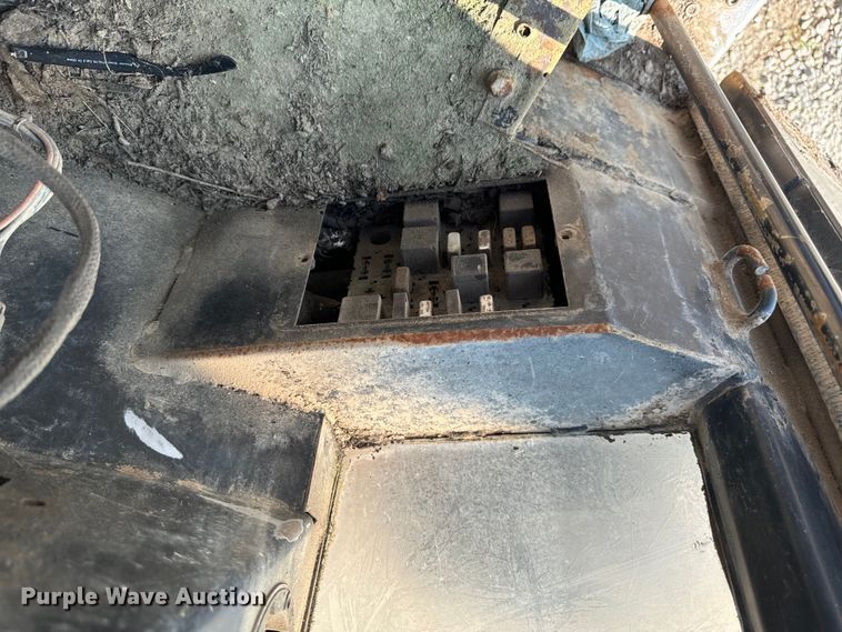 image for item DW2250 2005 Prentice 490 skidder