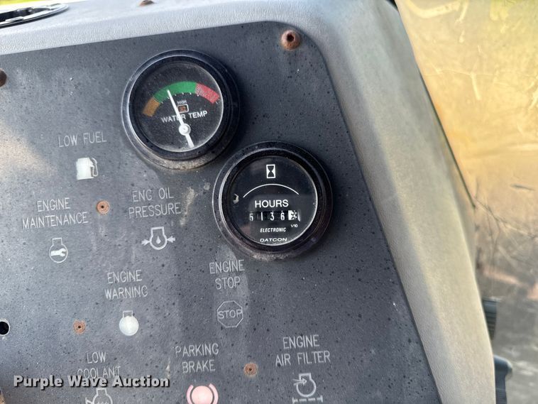 image for item DW2250 2005 Prentice 490 skidder