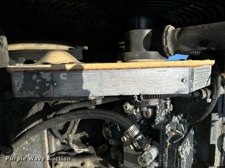 image for item DW2250 2005 Prentice 490 skidder