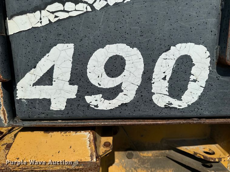 image for item DW2250 2005 Prentice 490 skidder