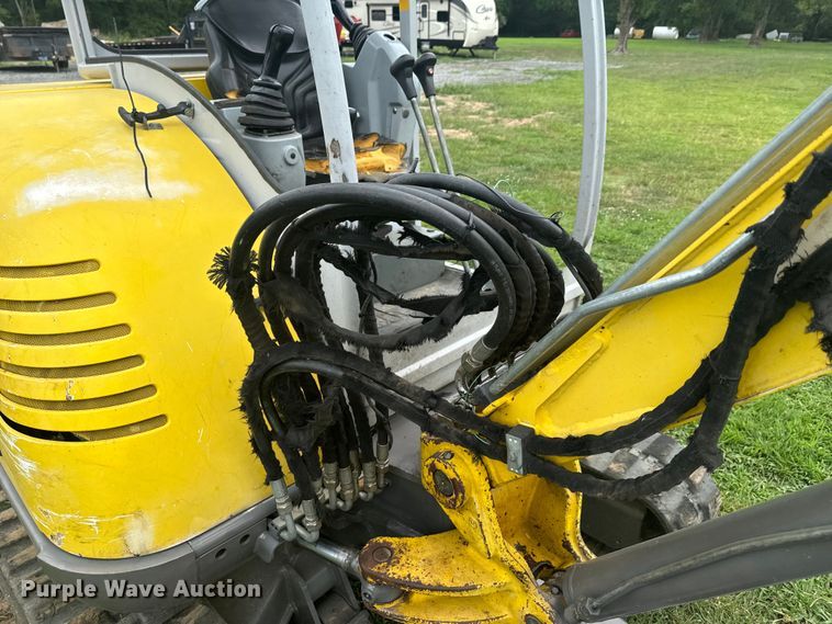 image for item DX0952 2008 Wacker Neuson 3503 mini excavator