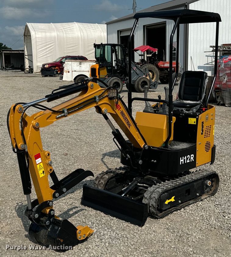 image for item DX0972 2024 AGT H12R mini excavator