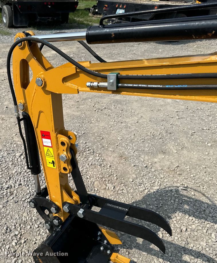 image for item DX0972 2024 AGT H12R mini excavator