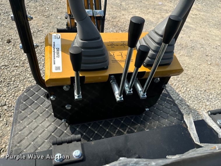 image for item DX0972 2024 AGT H12R mini excavator