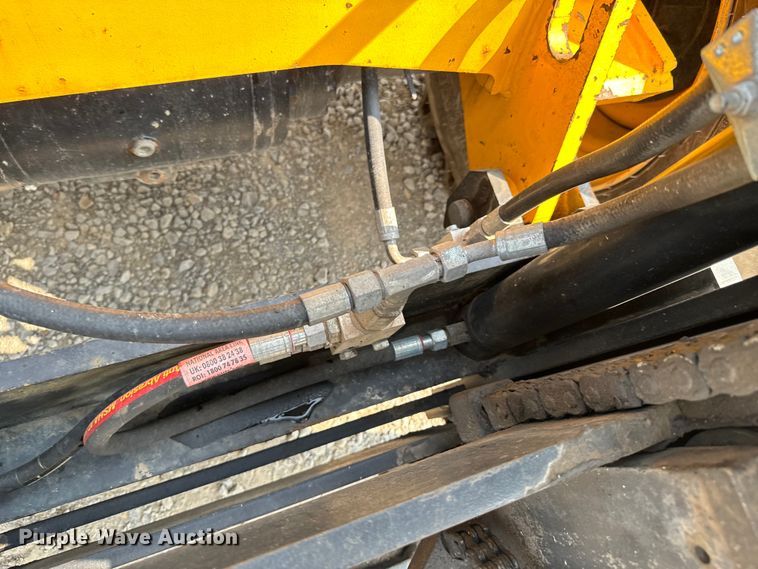 image for item DX0973 2013 JCB 926 forklift