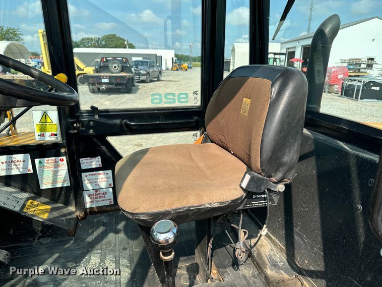 image for item DX0973 2013 JCB 926 forklift