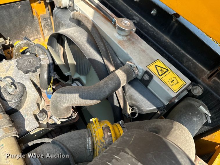 image for item DX0973 2013 JCB 926 forklift