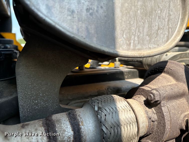 image for item DX0973 2013 JCB 926 forklift