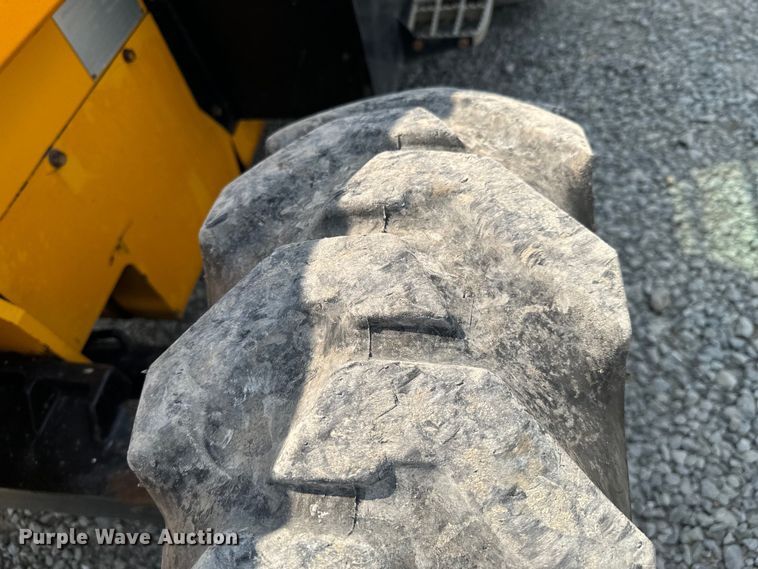 image for item DX0973 2013 JCB 926 forklift