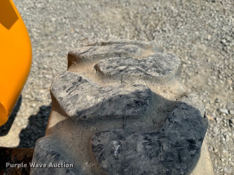 image for item DX0973 2013 JCB 926 forklift