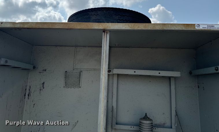 image for item DX0982 Reel trailer