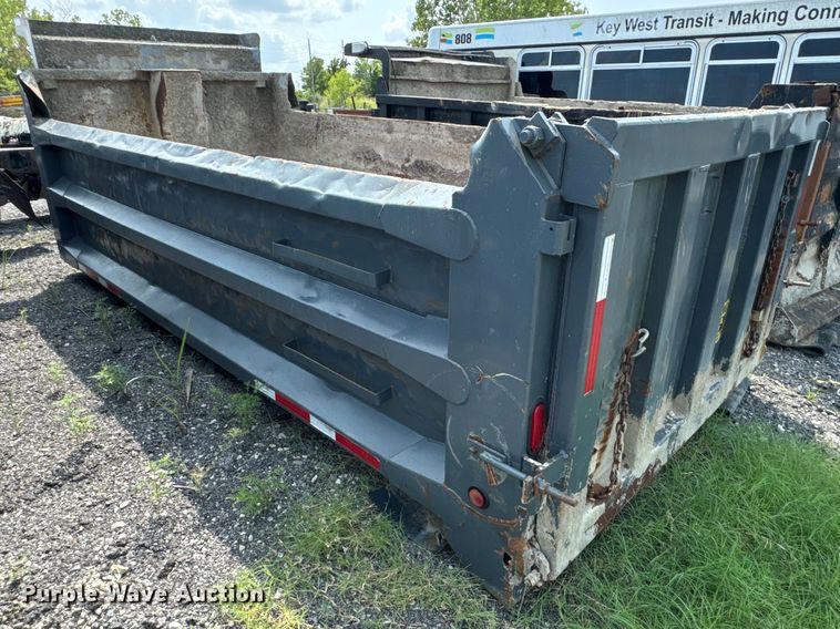 image for item DX0993 Henderson XDX16X44 dump bed