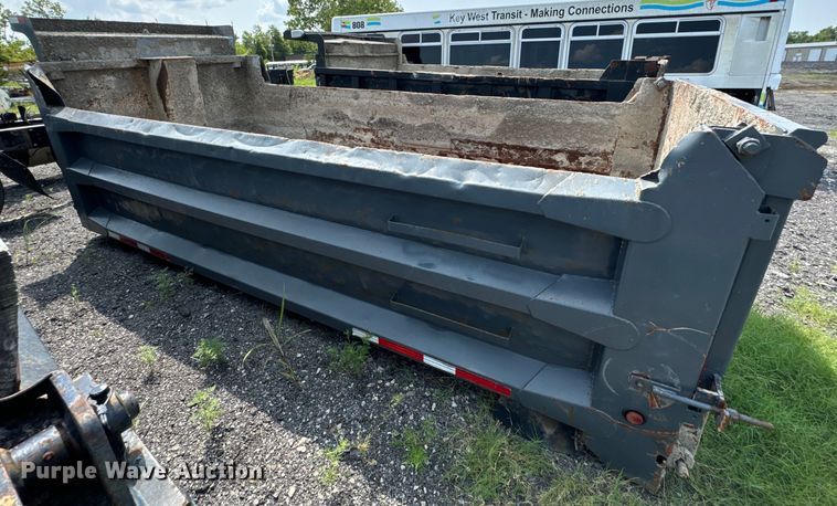image for item DX0993 Henderson XDX16X44 dump bed