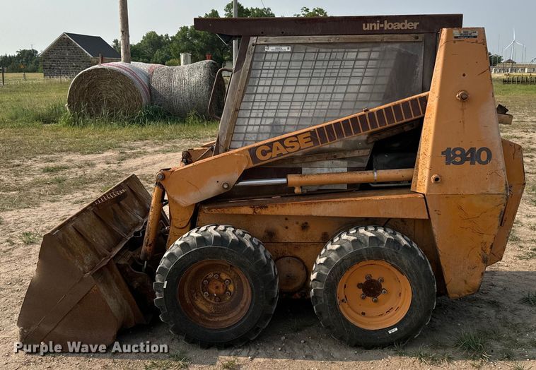 image for item DX3479 1994 Case 1840 skid steer loader