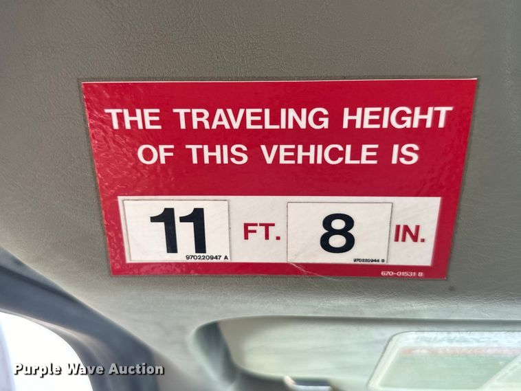 image for item DX3486 2014 International DuraStar 4300 bucket truck