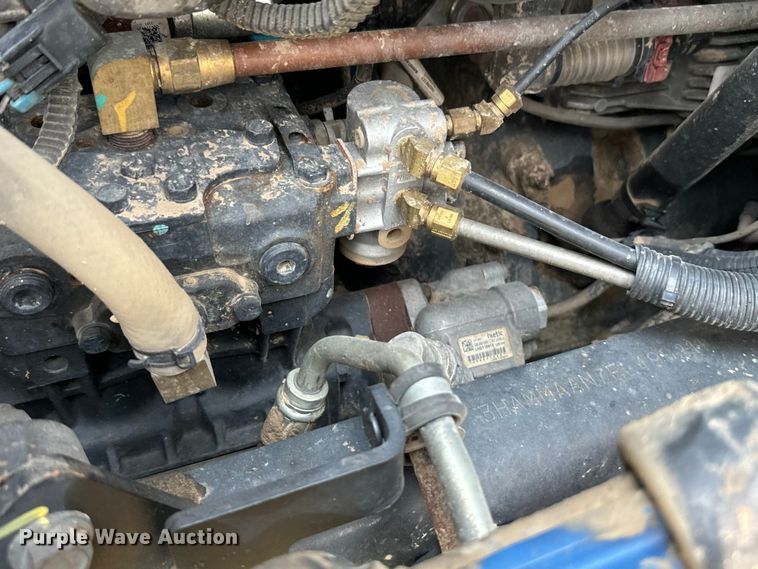 image for item DX3486 2014 International DuraStar 4300 bucket truck