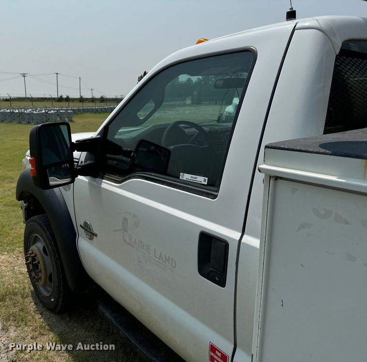 image for item DX3487 2015 Ford F550 Super Duty XLT bucket truck