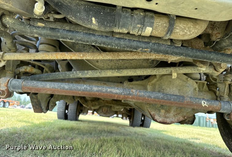 image for item DX3487 2015 Ford F550 Super Duty XLT bucket truck