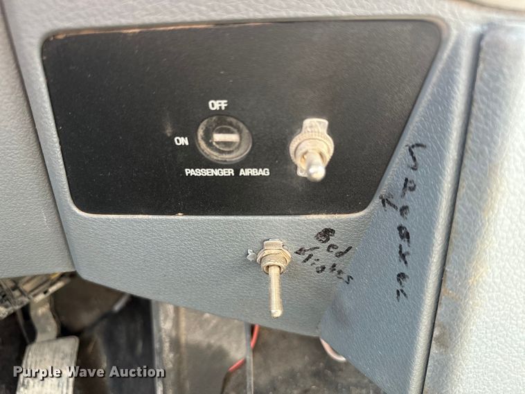 image for item DX3487 2015 Ford F550 Super Duty XLT bucket truck