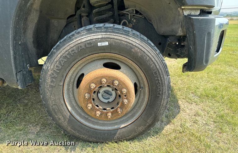 image for item DX3487 2015 Ford F550 Super Duty XLT bucket truck