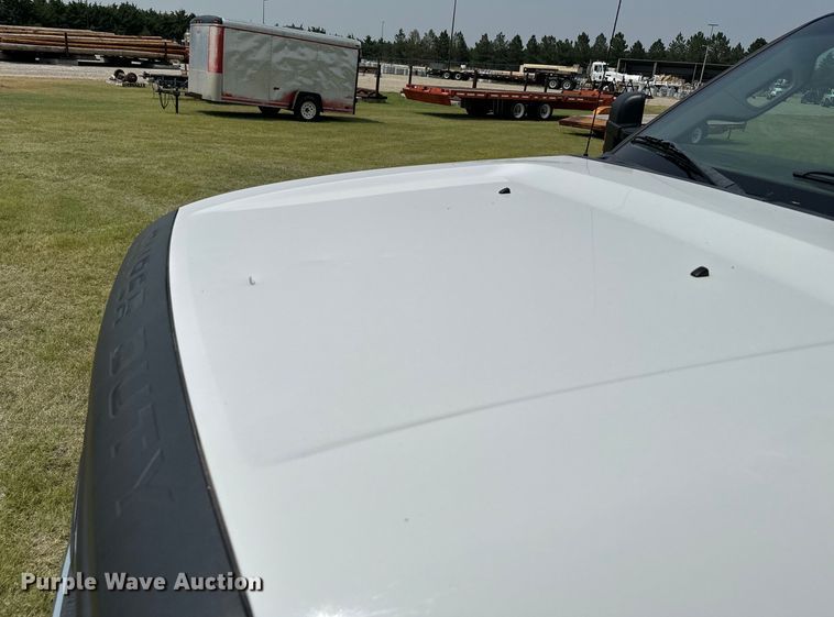 image for item DX3488 2013 Ford  F550 Super Duty XLT bucket truck