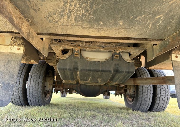 image for item DX3488 2013 Ford  F550 Super Duty XLT bucket truck