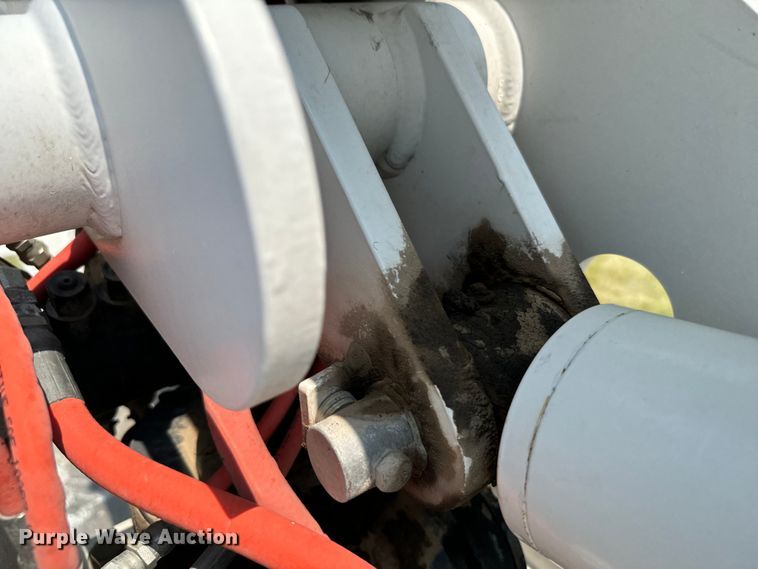 image for item DX3488 2013 Ford  F550 Super Duty XLT bucket truck