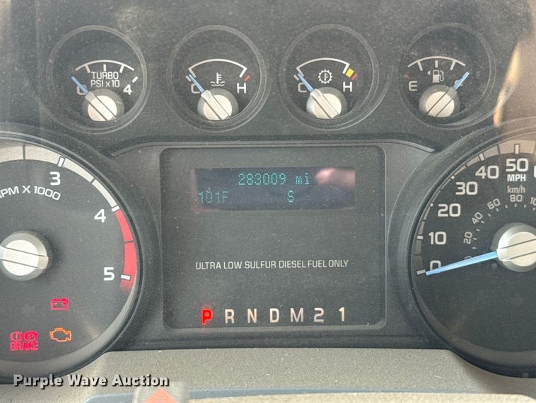 image for item DX3488 2013 Ford  F550 Super Duty XLT bucket truck