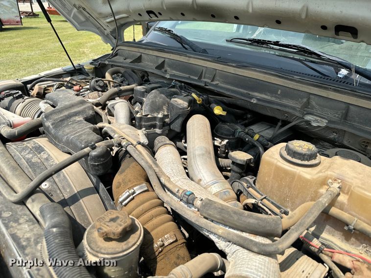 image for item DX3488 2013 Ford  F550 Super Duty XLT bucket truck