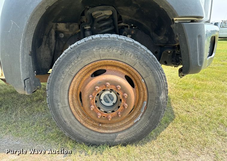 image for item DX3488 2013 Ford  F550 Super Duty XLT bucket truck