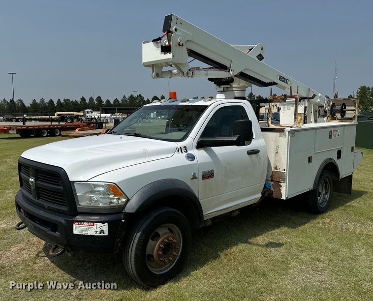 image for item DX3490 2012 Dodge Ram 5500HD bucket truck
