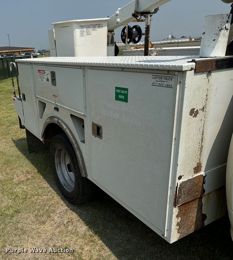 image for item DX3490 2012 Dodge Ram 5500HD bucket truck