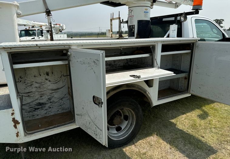 image for item DX3490 2012 Dodge Ram 5500HD bucket truck