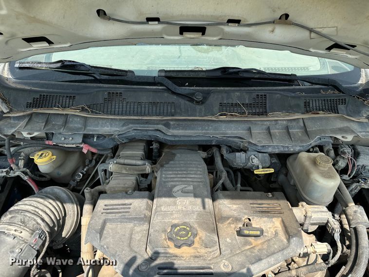 image for item DX3490 2012 Dodge Ram 5500HD bucket truck