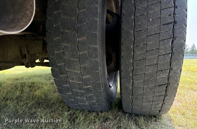 image for item DX3490 2012 Dodge Ram 5500HD bucket truck