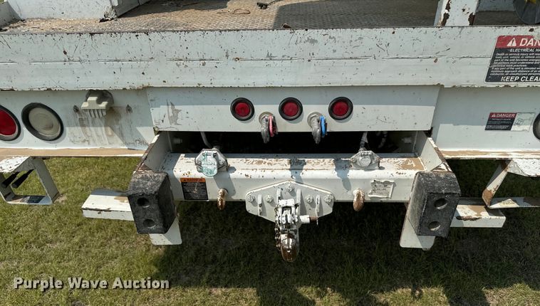 image for item DX3491 2008 International DuraStar 4300 bucket truck