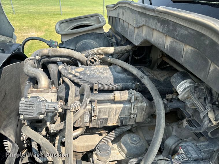 image for item DX3491 2008 International DuraStar 4300 bucket truck