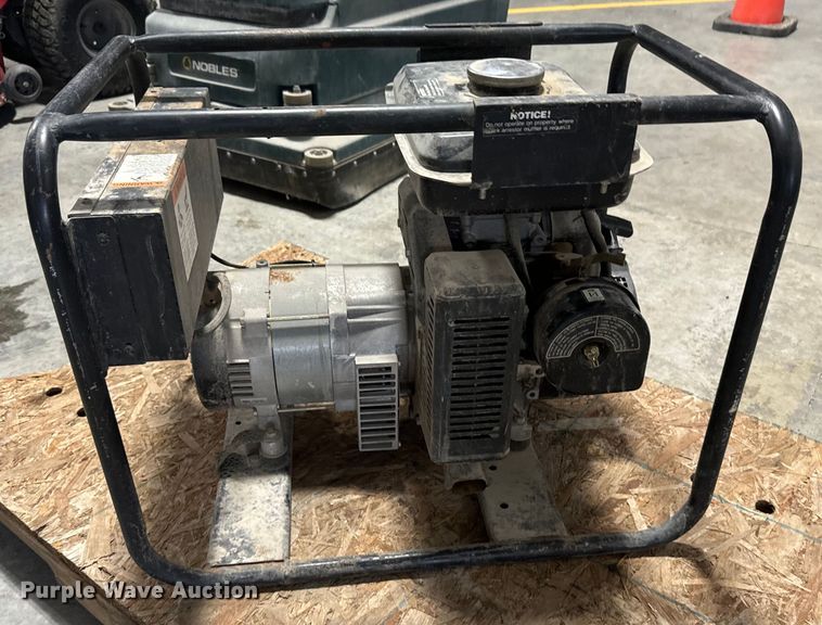 image for item DX3509 Onan 4000 generator