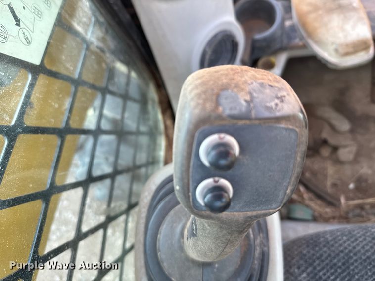 image for item DX3519 2009 Caterpillar 262C skid steer loader