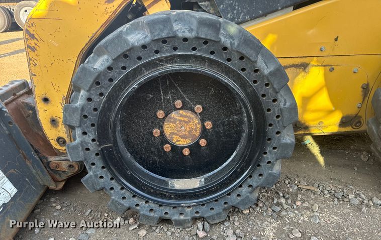 image for item DX3519 2009 Caterpillar 262C skid steer loader