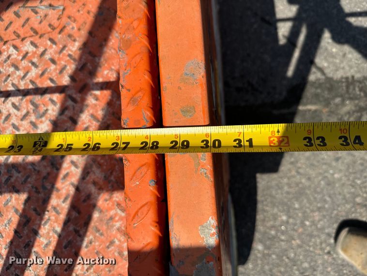 image for item DX3521 2019 Snorkel TM12E vertical lift