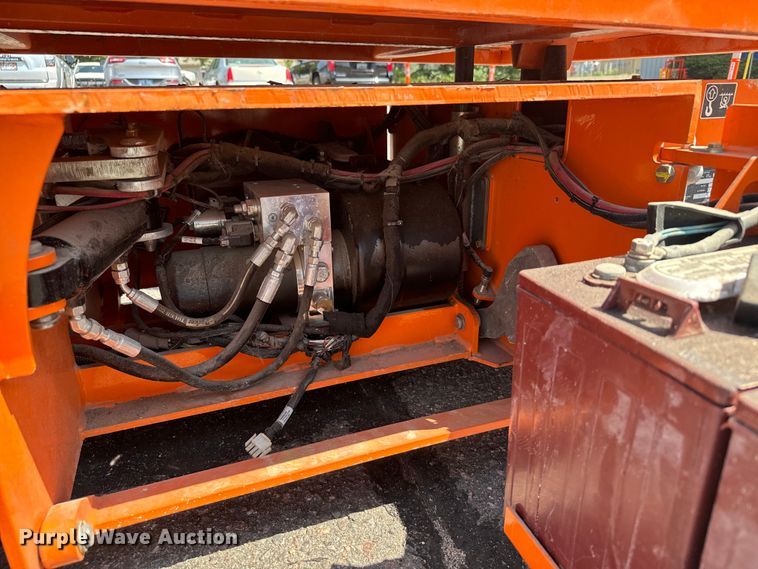 image for item DX3521 2019 Snorkel TM12E vertical lift