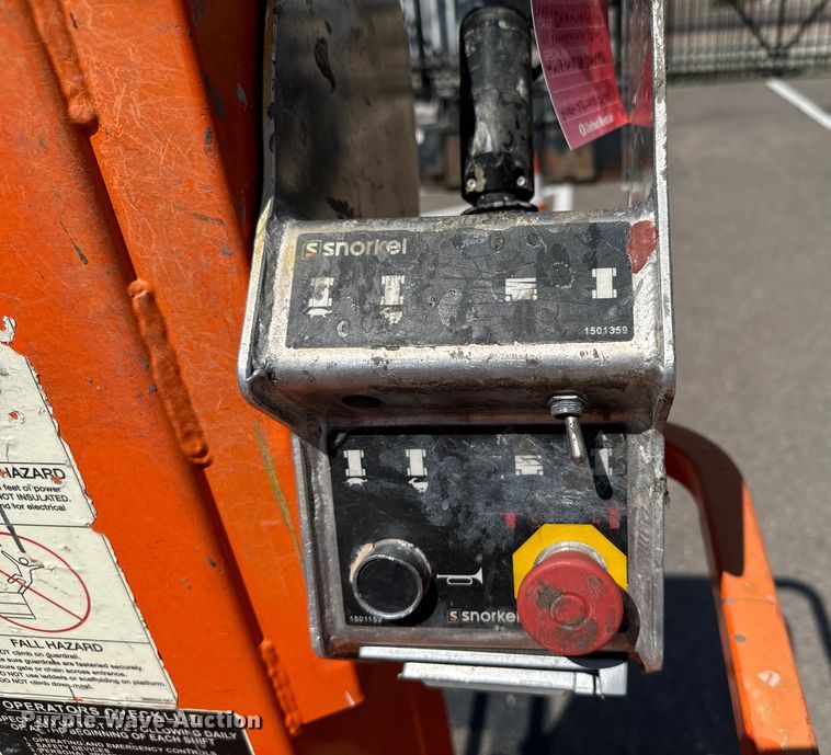 image for item DX3521 2019 Snorkel TM12E vertical lift